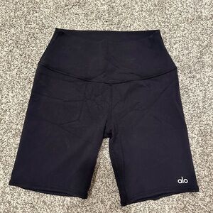 ALO Yoga Women's high waisted biker Shorts